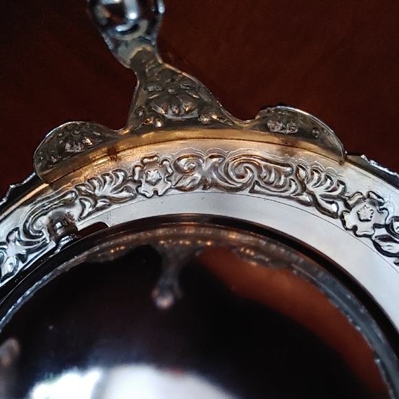 Vintage Ornate Trinket Dish - Picture 11 of 11